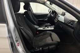 harmaa BMW 318 2013 kuva 14.