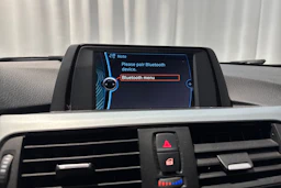 harmaa BMW 318 2013 kuva 19.