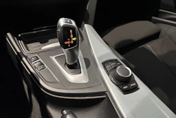 harmaa BMW 318 2013 kuva 21.