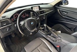 Valkoinen BMW 318 2013 kuva 7.