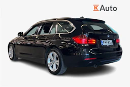 musta BMW 318 2014 kuva 2.