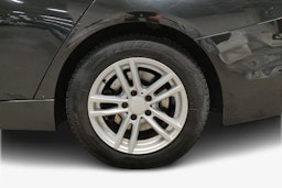 musta BMW 318 2014 kuva 11.