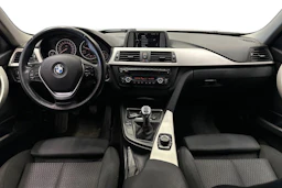 valkoinen BMW 318 2014 kuva 7.