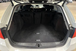 valkoinen BMW 318 2014 kuva 21.