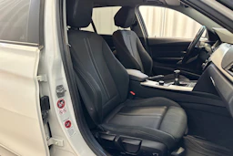 valkoinen BMW 318 2016 kuva 11.