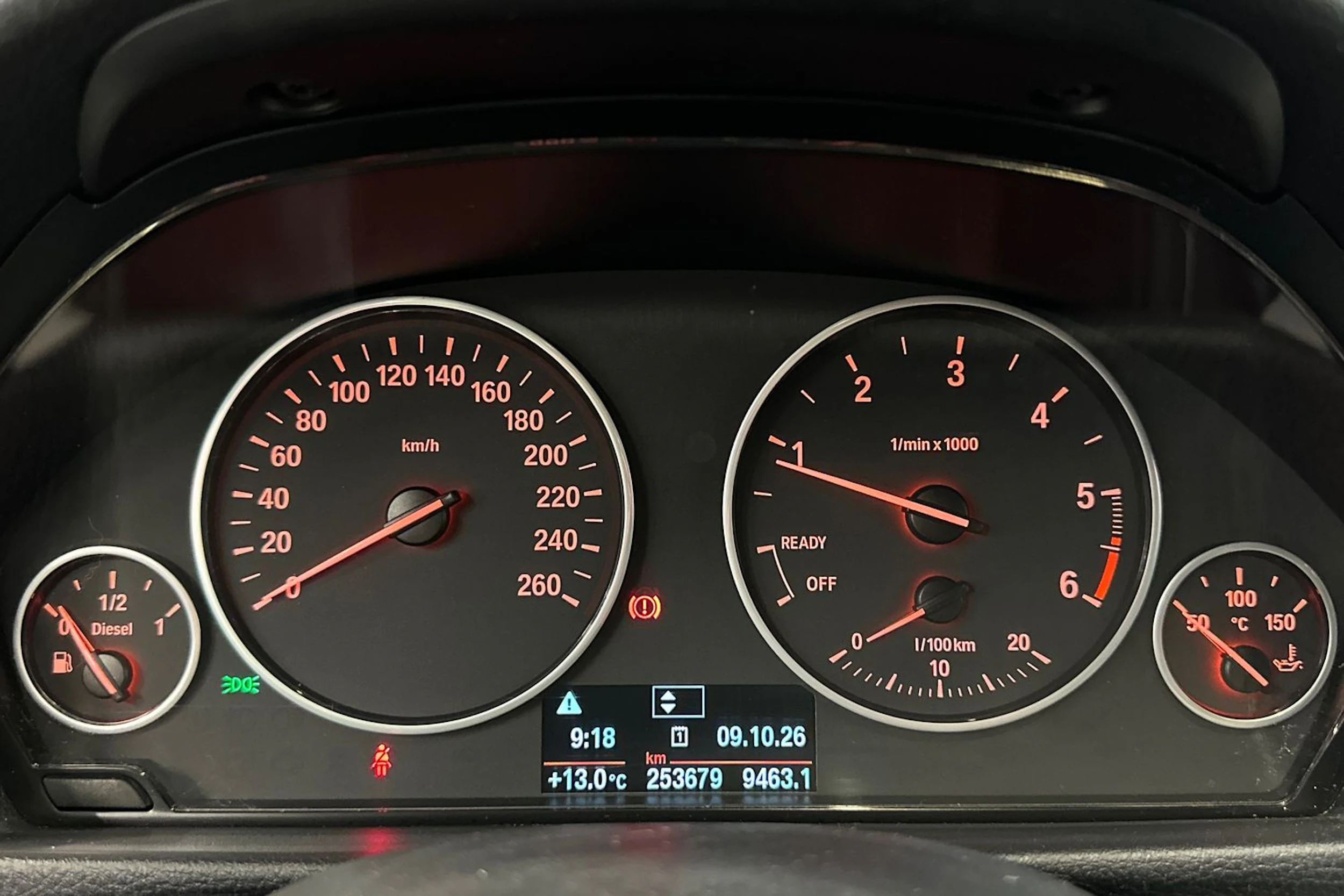 valkoinen BMW 318 2016 kuva 20.