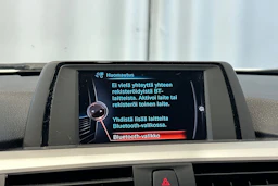 valkoinen BMW 318 2016 kuva 25.