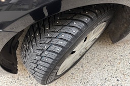 Musta BMW 318 2015 kuva 13.