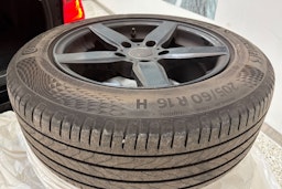 Musta BMW 318 2015 kuva 14.