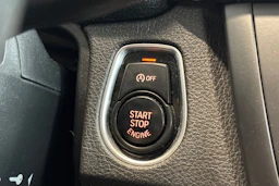 hopea BMW 318 2015 kuva 31.