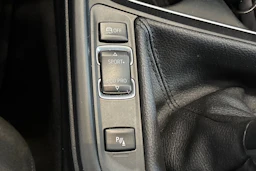hopea BMW 318 2015 kuva 35.