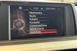 hopea BMW 318 2015 kuva 37.