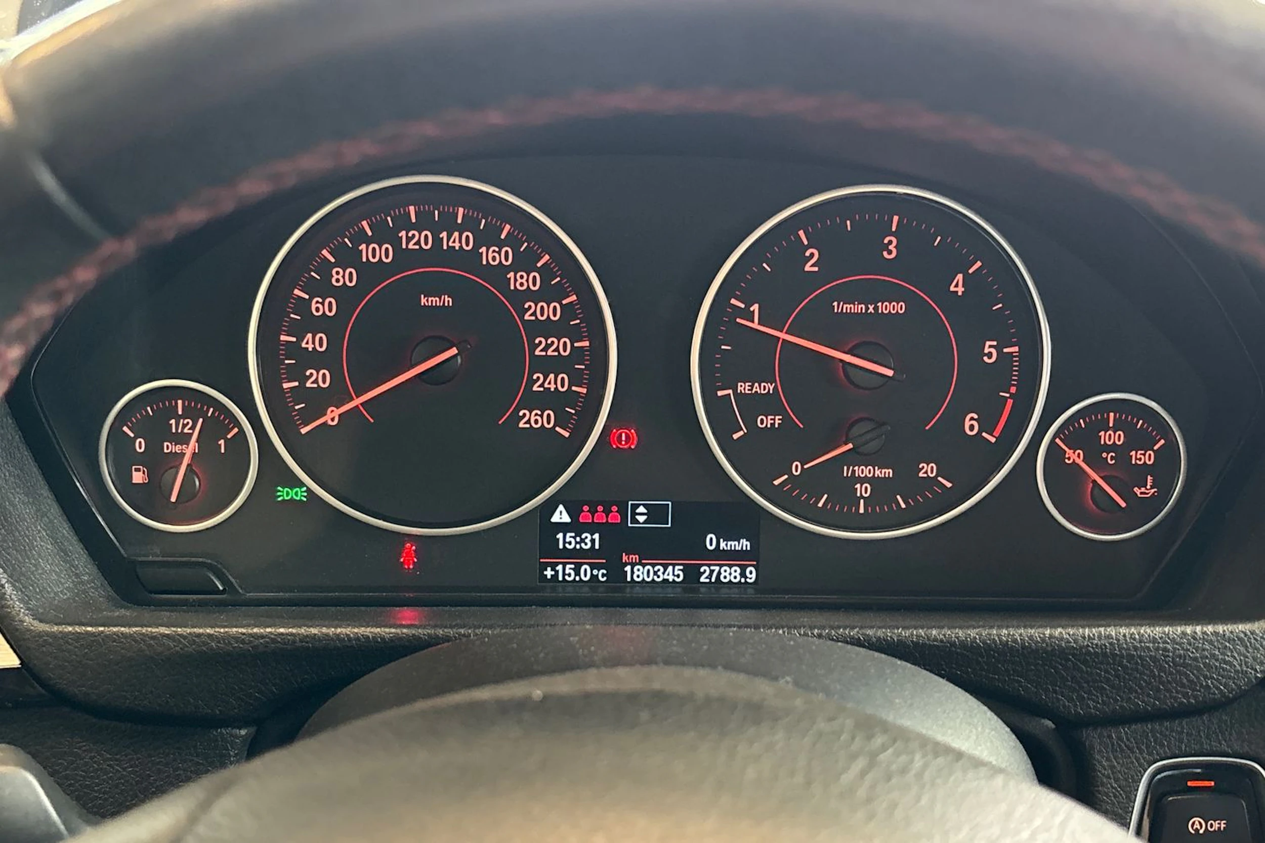 hopea BMW 318 2015 kuva 39.