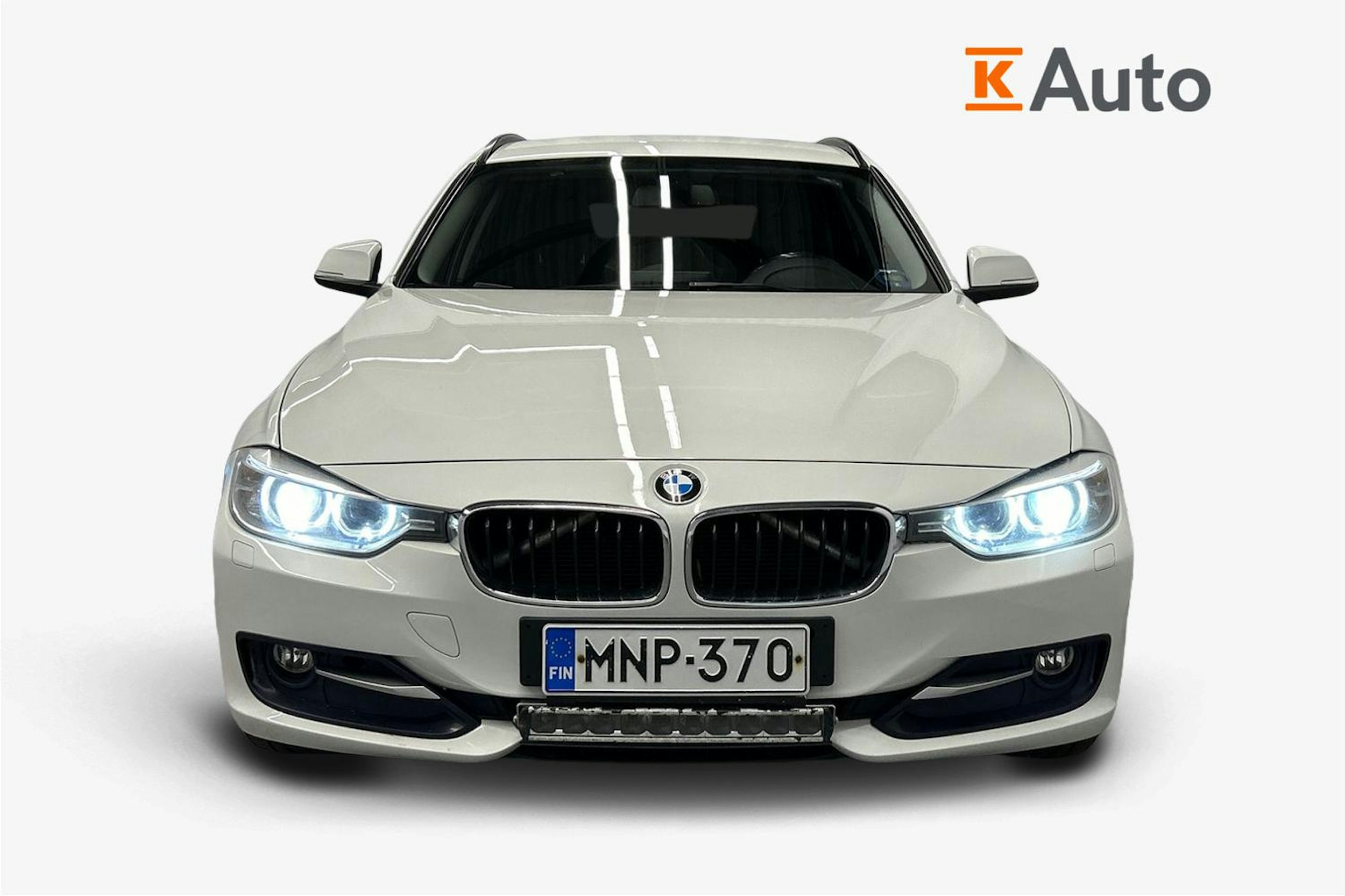 BMW 318 2015 kuva 5.