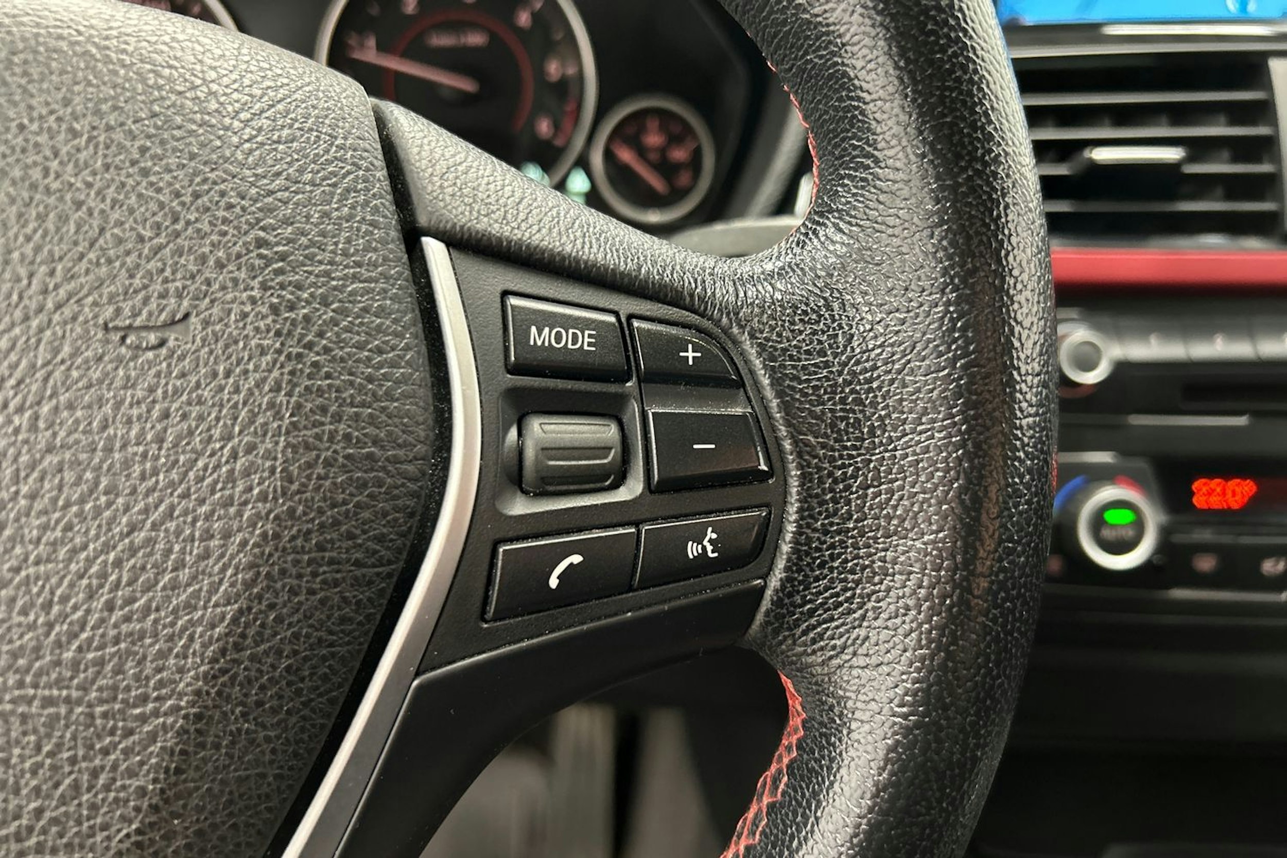 BMW 318 2015 kuva 23.