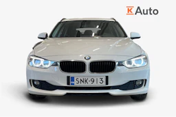 valkoinen BMW 318 2015 kuva 4.