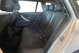 valkoinen BMW 318 2015 kuva 8.