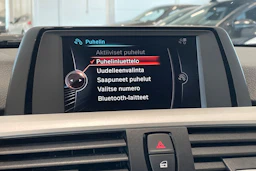 valkoinen BMW 318 2015 kuva 19.
