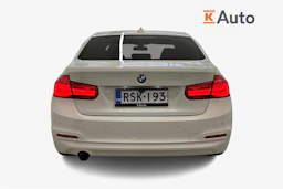 Valkoinen BMW 318 2016 kuva 4.