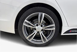 Valkoinen BMW 318 2016 kuva 12.
