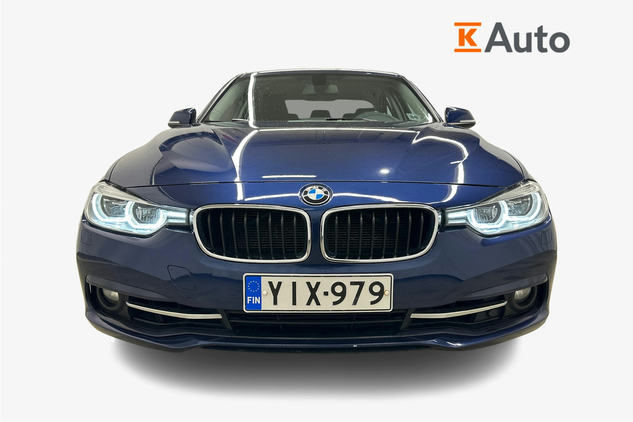 met. sininen BMW 318 2016 kuva 5.