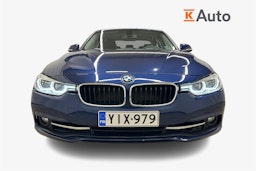 met. sininen BMW 318 2016 kuva 5.