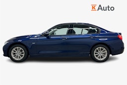 met. sininen BMW 318 2016 kuva 6.