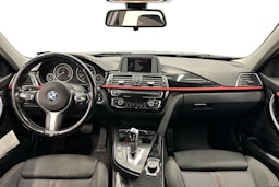 met. sininen BMW 318 2016 kuva 9.