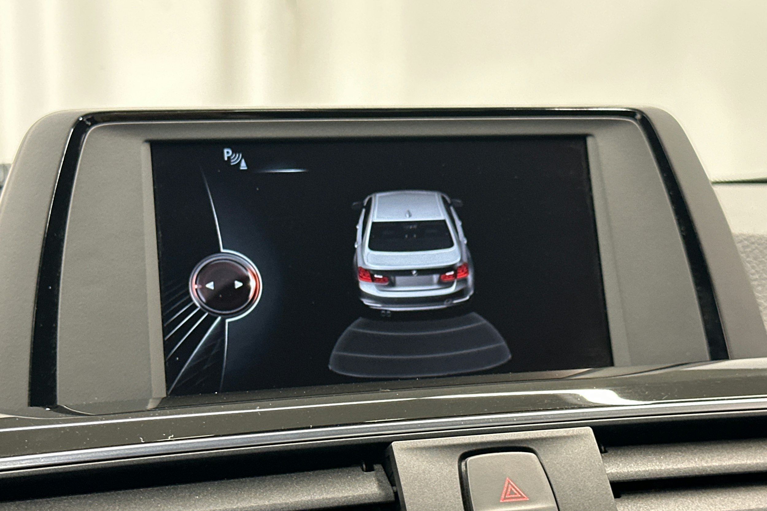 met. sininen BMW 318 2016 kuva 24.