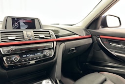 met. sininen BMW 318 2016 kuva 28.