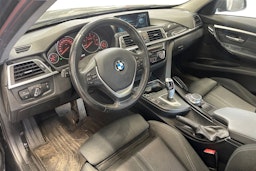 musta BMW 318 2017 kuva 3.