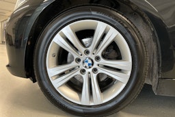 musta BMW 318 2017 kuva 9.