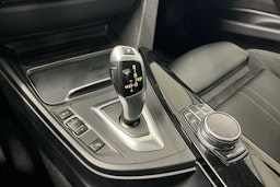 musta BMW 318 2017 kuva 20.