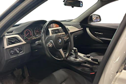 valkoinen BMW 318 2017 kuva 3.