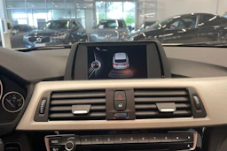 valkoinen BMW 318 2017 kuva 15.