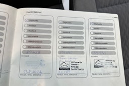 Punainen BMW 320 1998 kuva 28.
