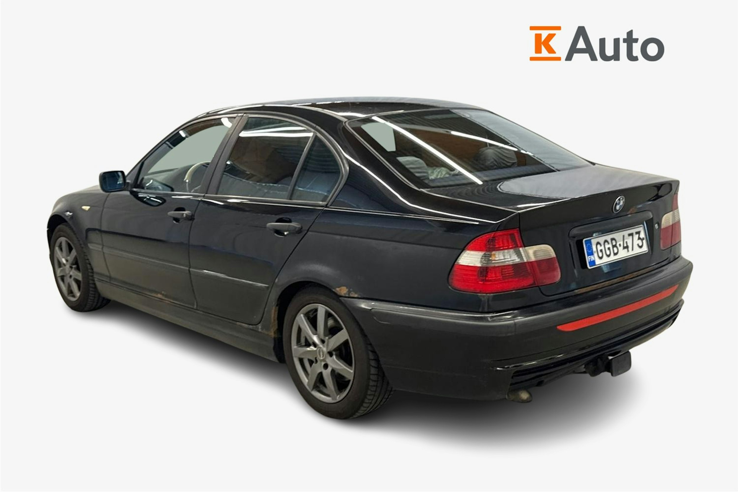 musta BMW 320 2004 kuva 2.