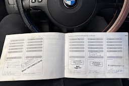 musta BMW 320 2004 kuva 21.