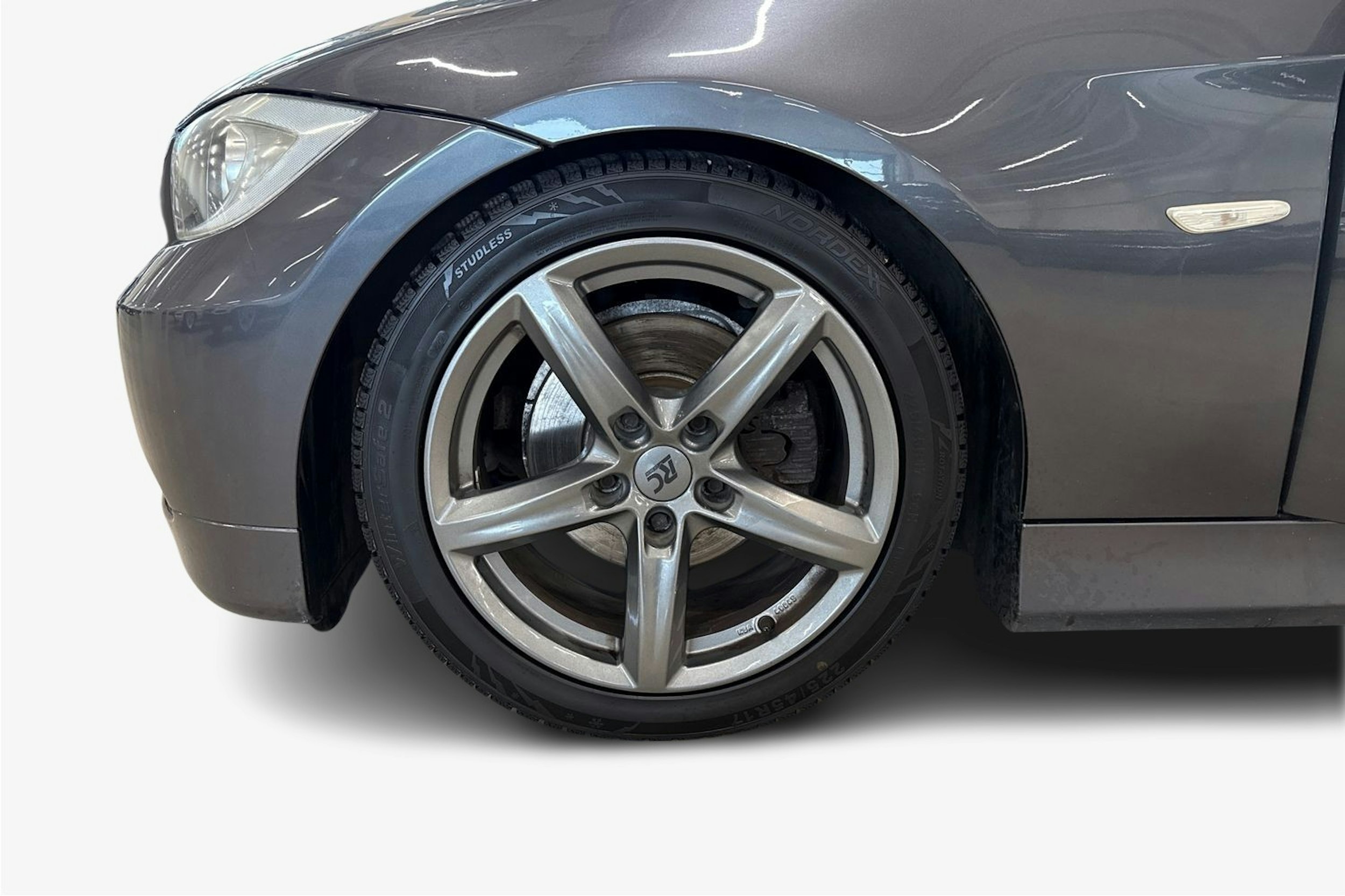 harmaa BMW 320 2006 kuva 11.