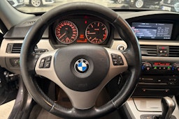 harmaa BMW 320 2006 kuva 17.