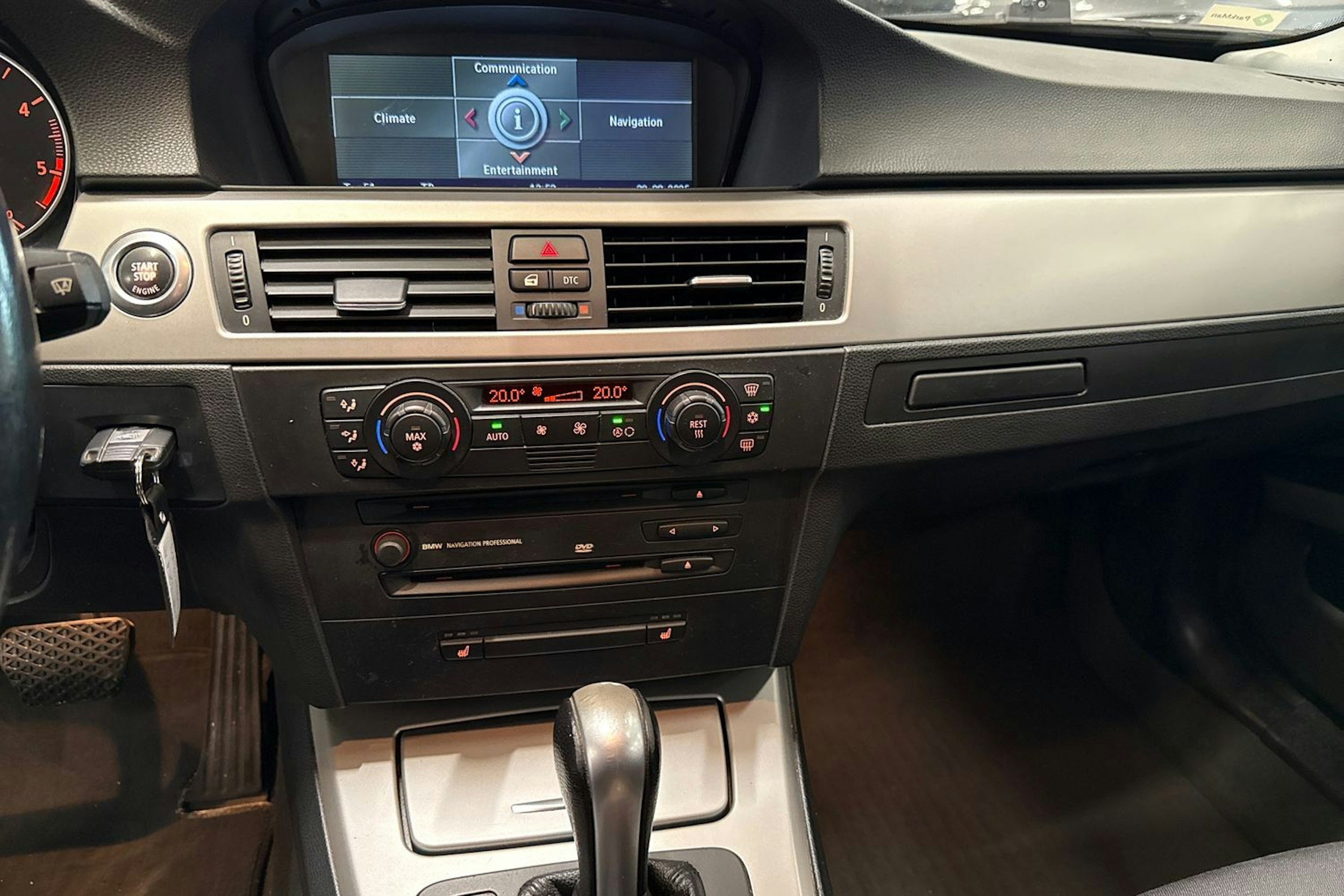 harmaa BMW 320 2006 kuva 21.