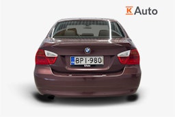 punainen BMW 320 2007 kuva 3.
