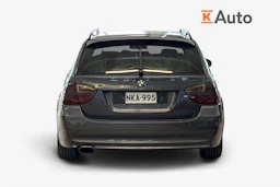 Harmaa BMW 320 2007 kuva 3.