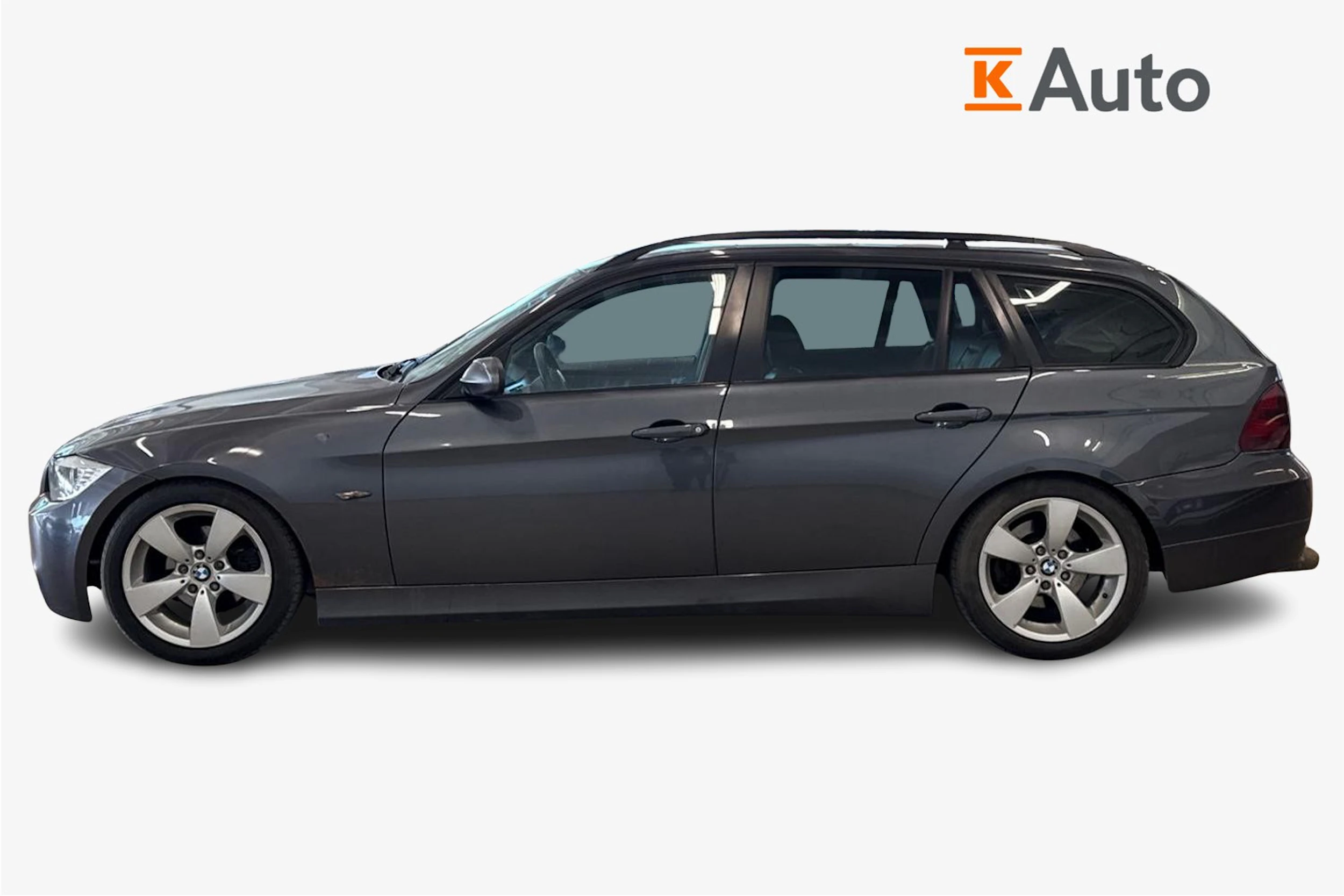 Harmaa BMW 320 2007 kuva 5.
