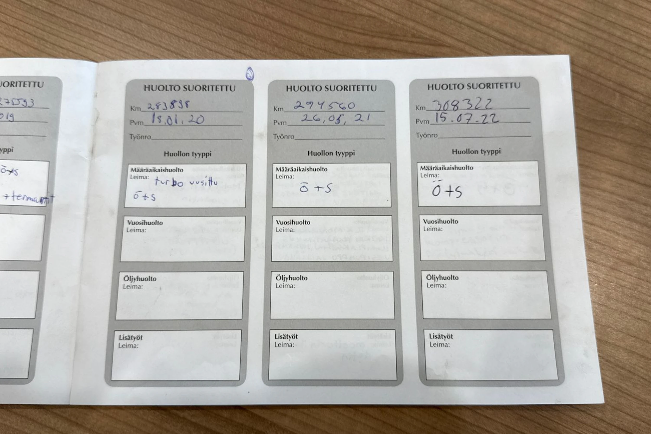 Harmaa BMW 320 2007 kuva 22.