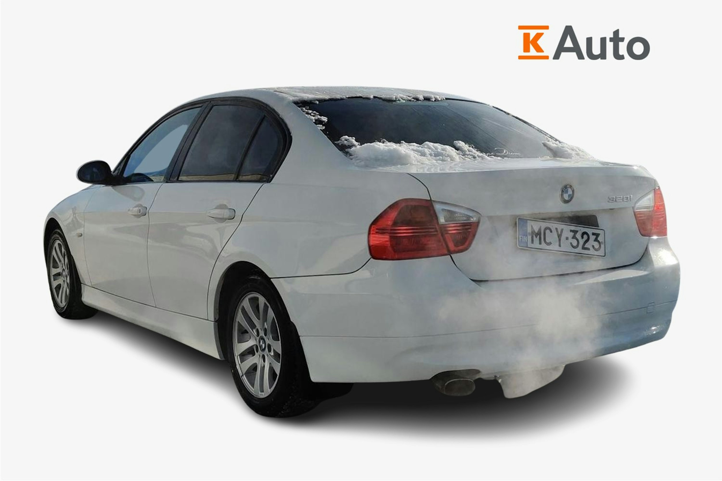 valkoinen BMW 320 2008 kuva 2.