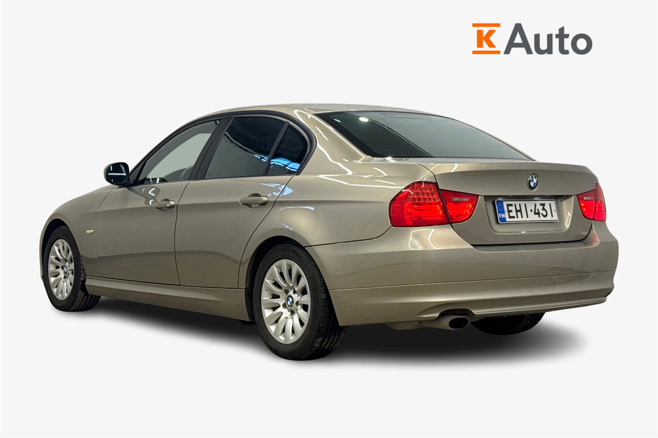 ruskea (beige) BMW 320 2009 kuva 2.