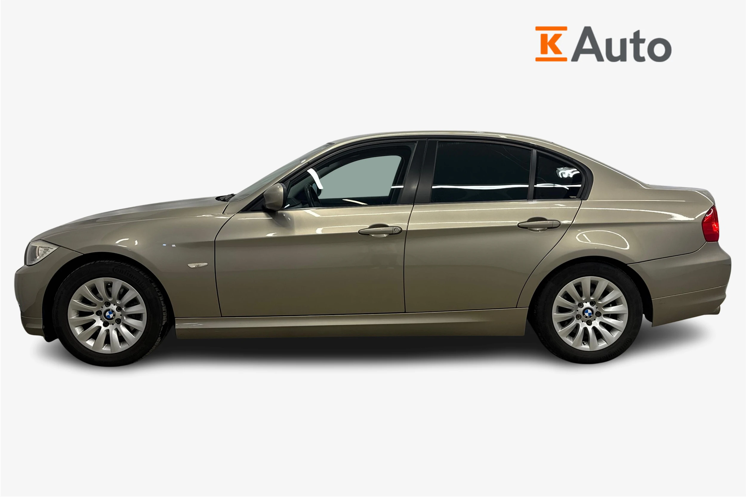 ruskea (beige) BMW 320 2009 kuva 5.