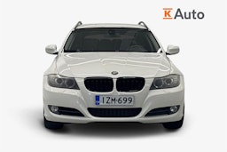 valkoinen BMW 320 2009 kuva 4.