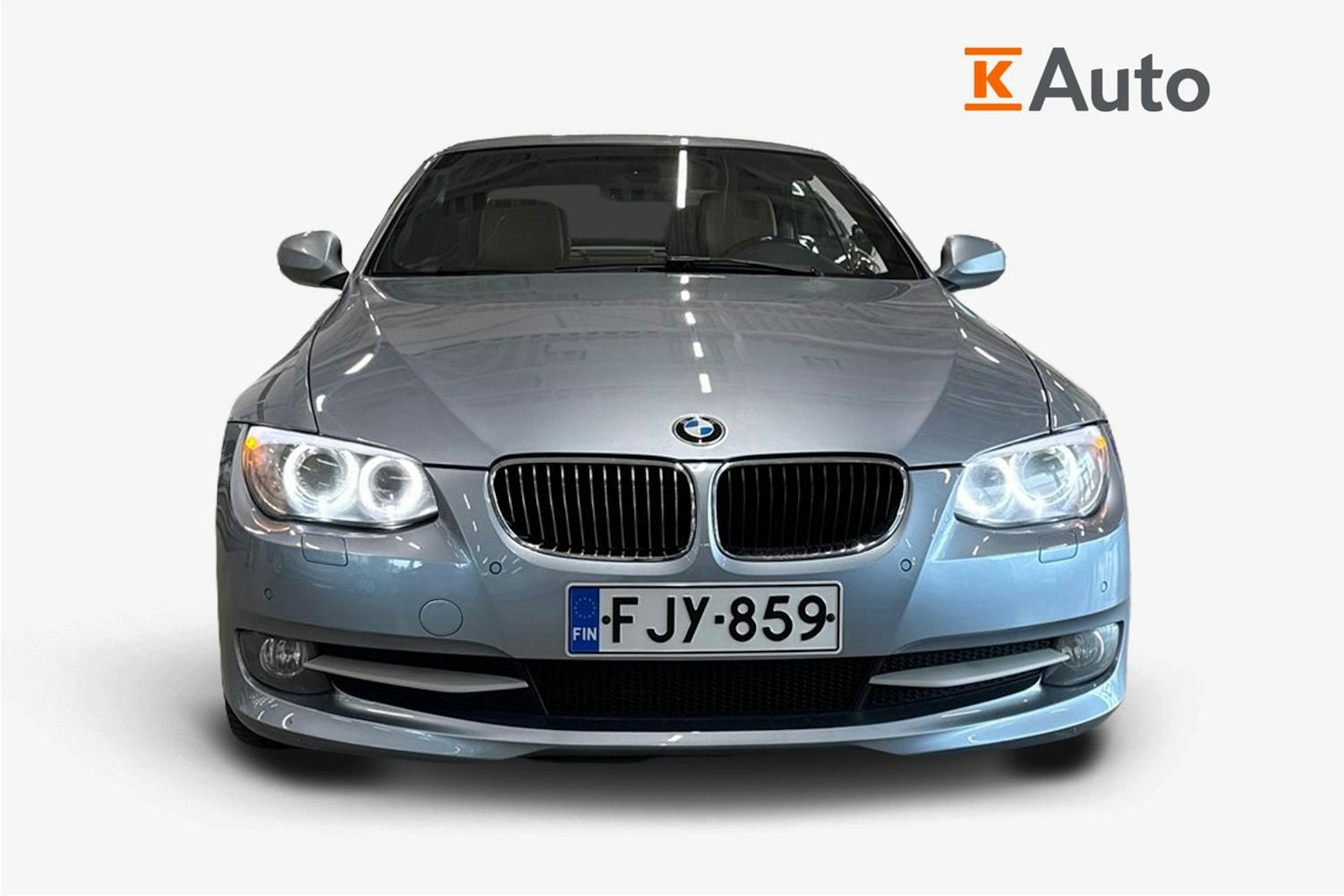 sininen BMW 320 2010 kuva 5.